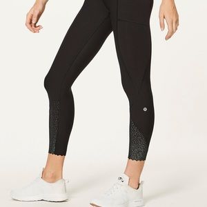 🎉FLASH SALE🎉Lululemon Tight Stuff Tight